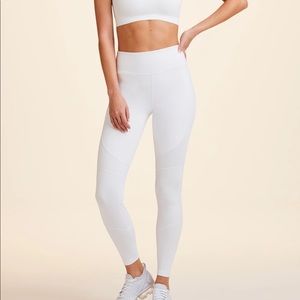 Alala White Cropped Leggings